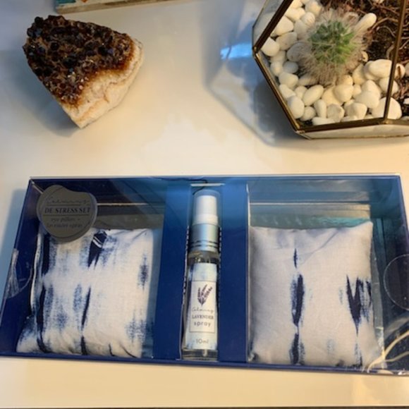 Tru beauty Other - Lavendar de stress set